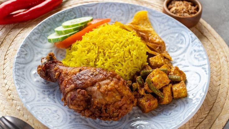 Nasi Kuning Tumpeng Catering Hajatan